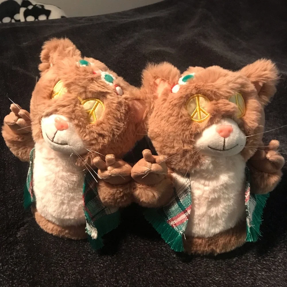 🎁 American Eagle slippers hippie cats - Picture 2 of 12
